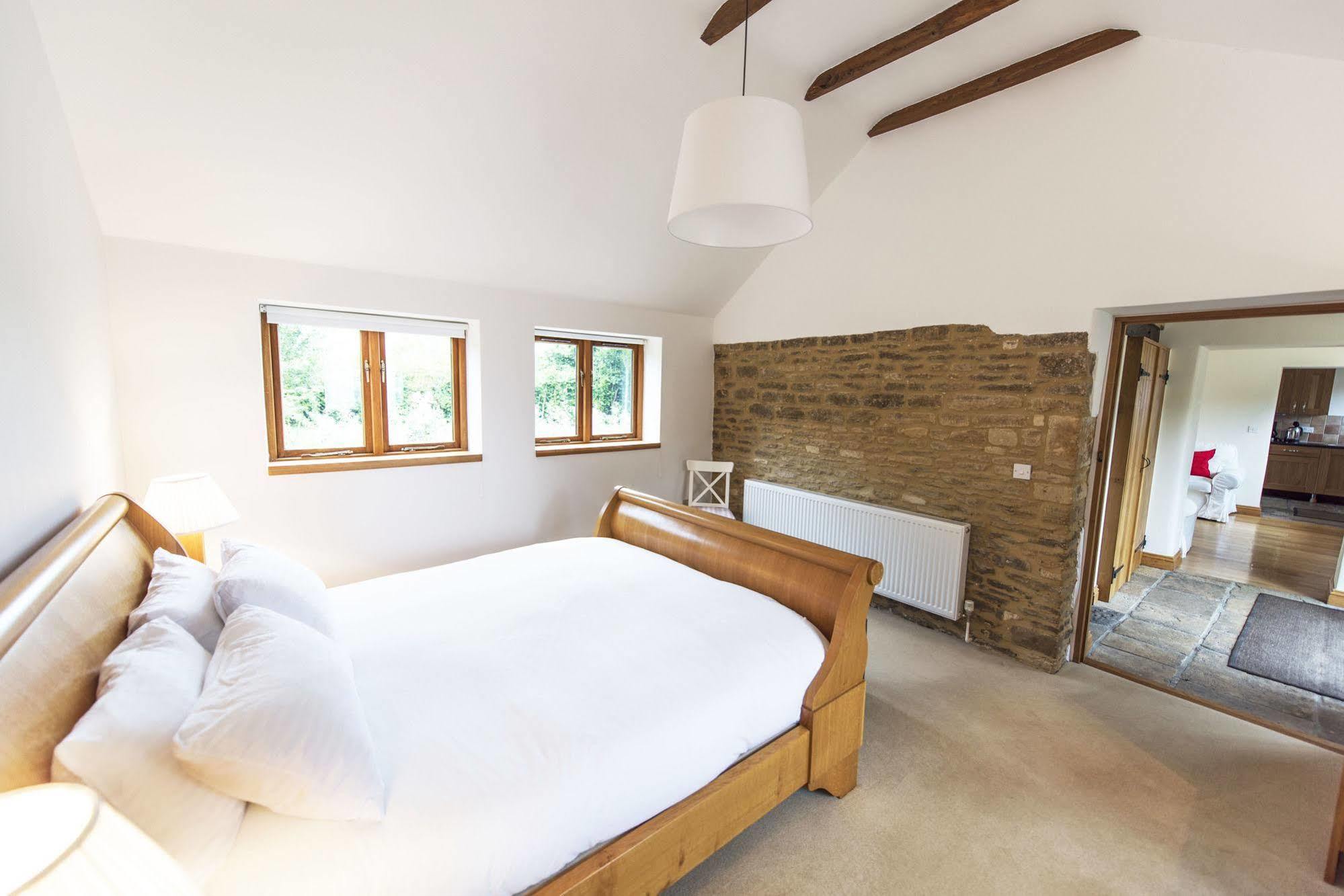 Whitley Coach House Villa Dış mekan fotoğraf