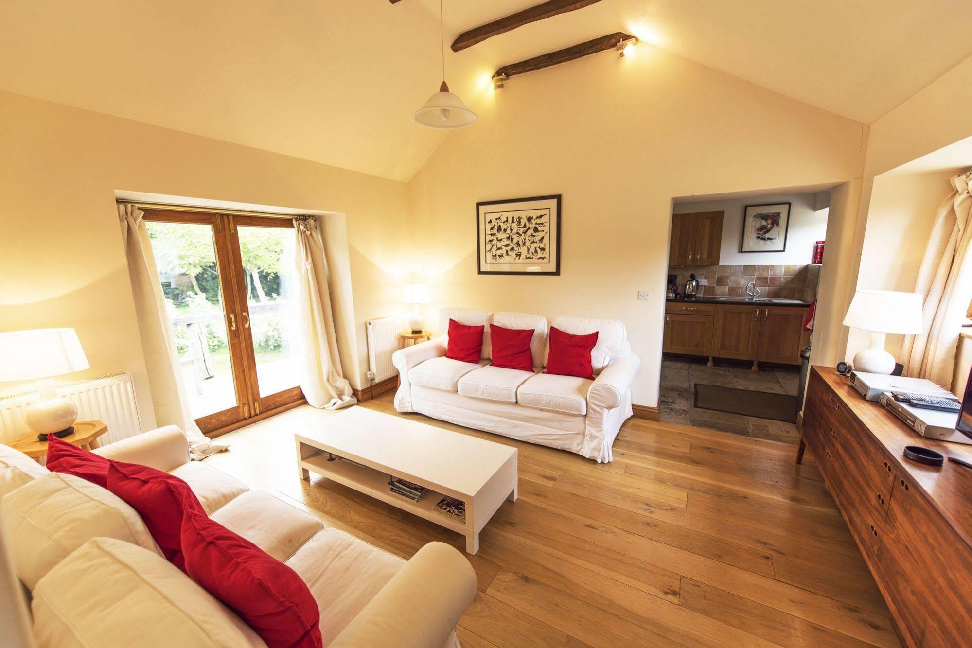 Whitley Coach House Villa Dış mekan fotoğraf