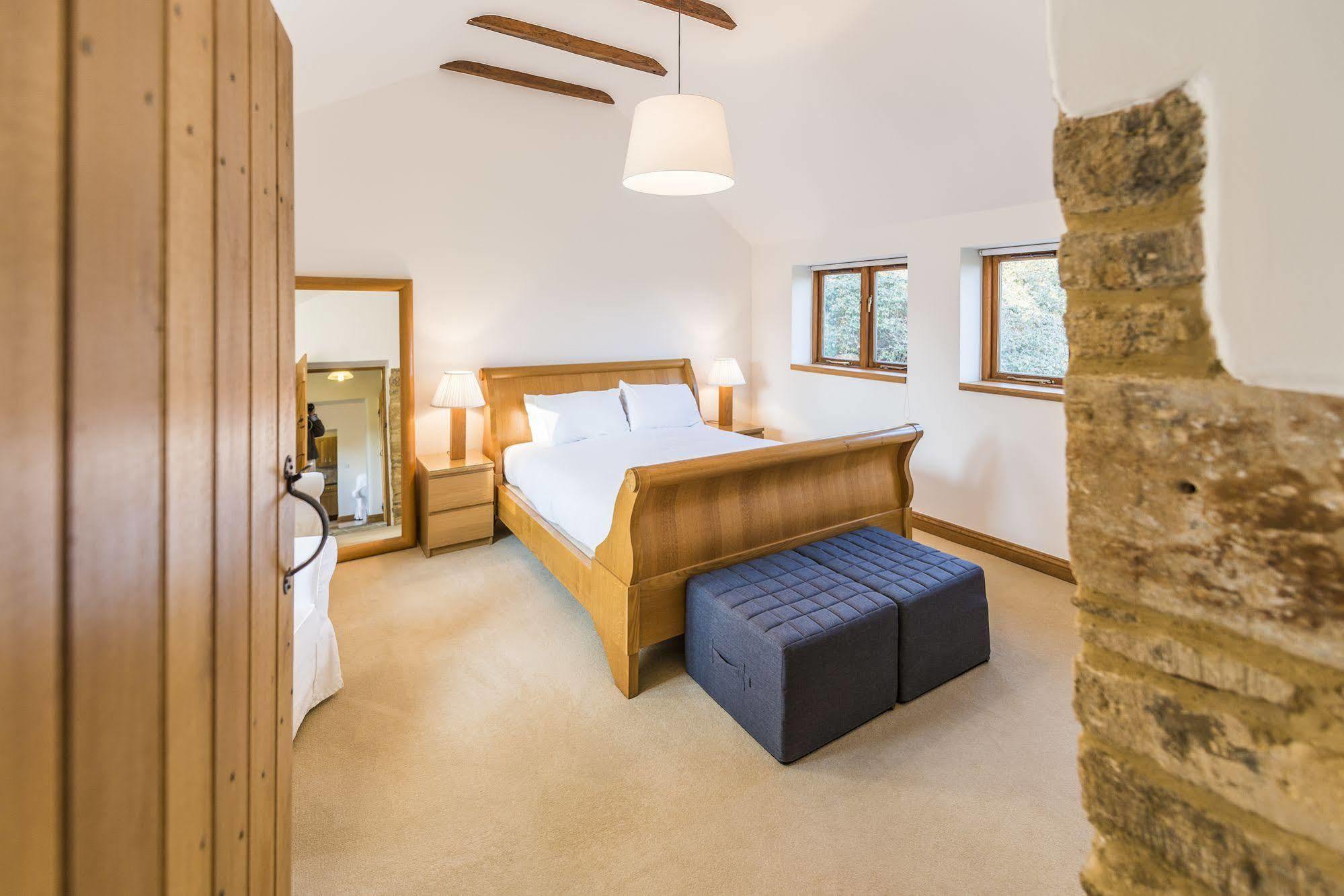 Whitley Coach House Villa Dış mekan fotoğraf